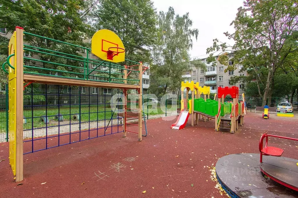 2-к кв. Калининградская область, Калининград ул. Грига, 3 (43.8 м) - Фото 0