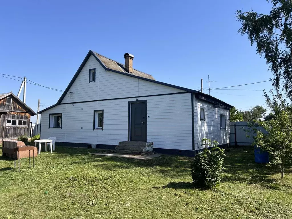 Дом в Калужская область, Юхнов ул. Билибина, 2Д (65 м) - Фото 1