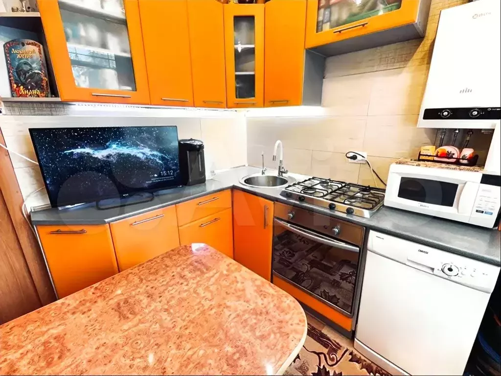 1-к. квартира, 31,7 м, 2/5 эт. - Фото 0