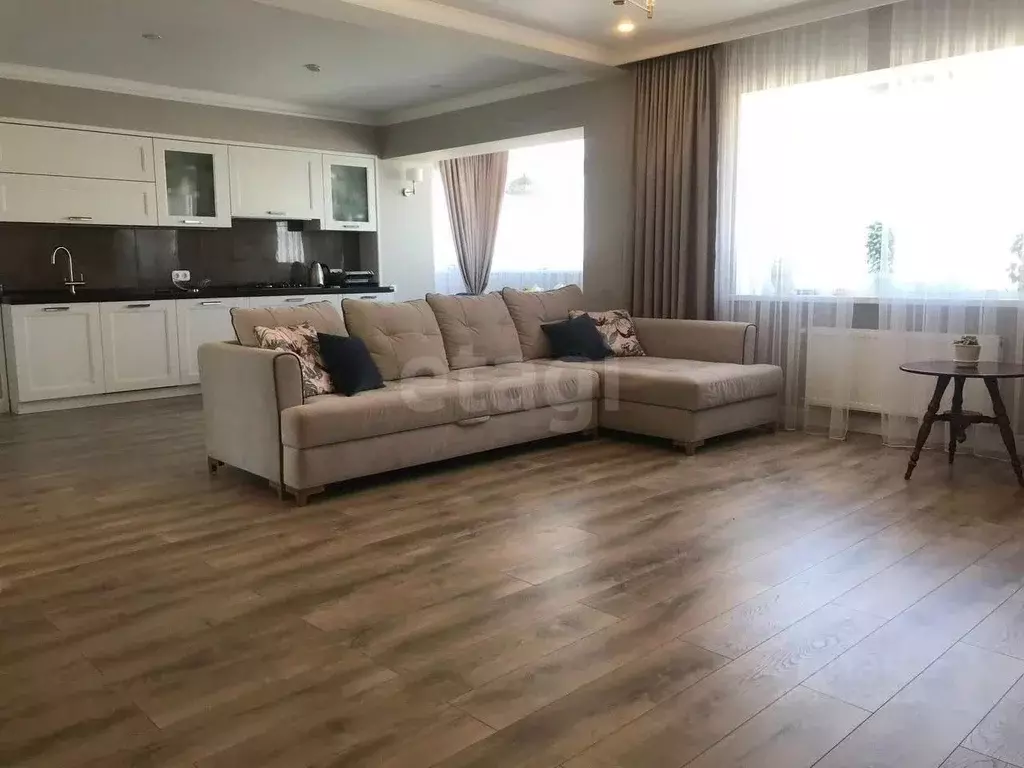 3-к кв. Ставропольский край, Ставрополь ул. 50 лет ВЛКСМ, 53/4 (99.0 ... - Фото 1