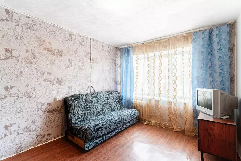 Комната 12,4 м в 1-к., 2/5 эт. - Фото 0