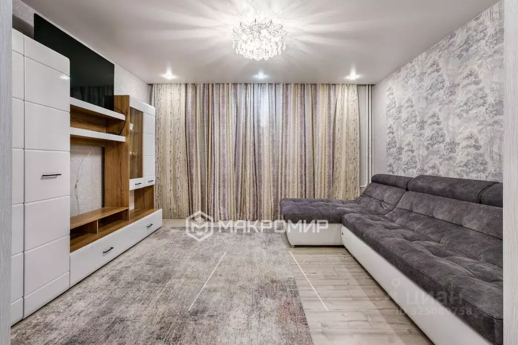 2-к кв. Челябинская область, Челябинск ул. Конструктора Духова, 5 ... - Фото 1