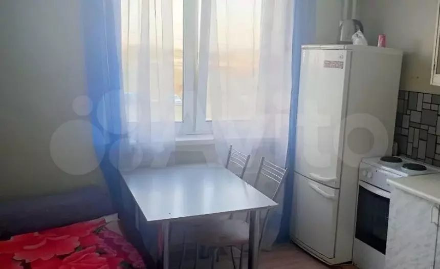 1-к. квартира, 38 м, 2/10 эт. - Фото 1