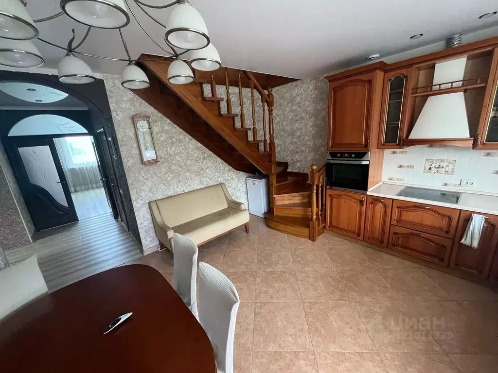 4-к кв. Иркутская область, Иркутск Ершовский мкр, 91А (180.0 м) - Фото 1