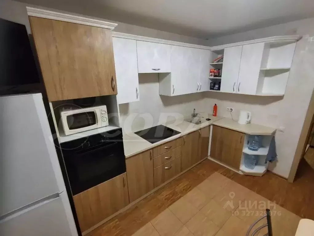 1-к кв. Тюменская область, Тюмень ул. Ю.-Р.Г. Эрвье, 14 (36.0 м) - Фото 1