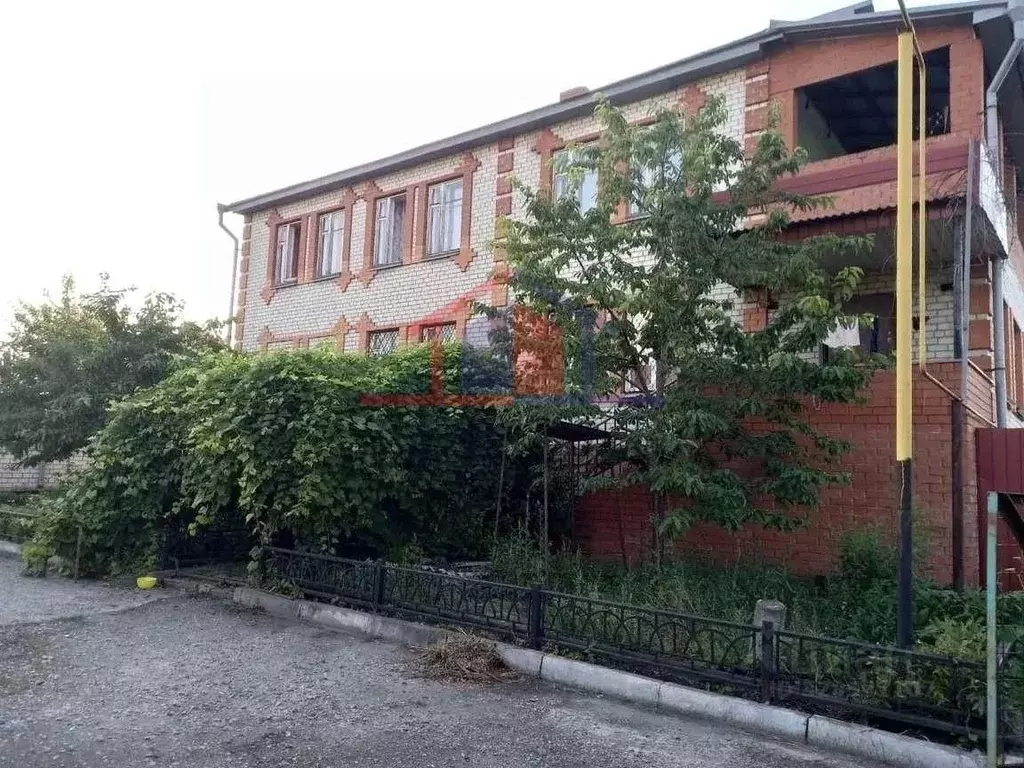 Дом в Белгородская область, Старооскольский городской округ, с. ... - Фото 2