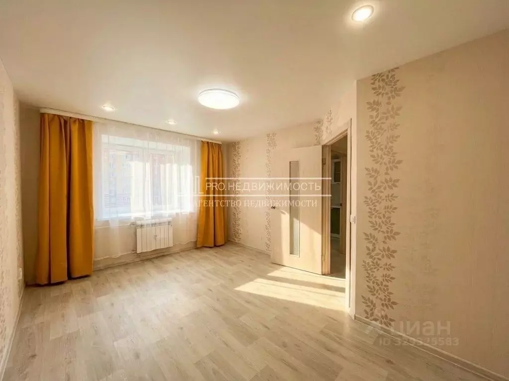 1-к кв. Марий Эл, Йошкар-Ола ул. Петрова, 32А (30.0 м) - Фото 1