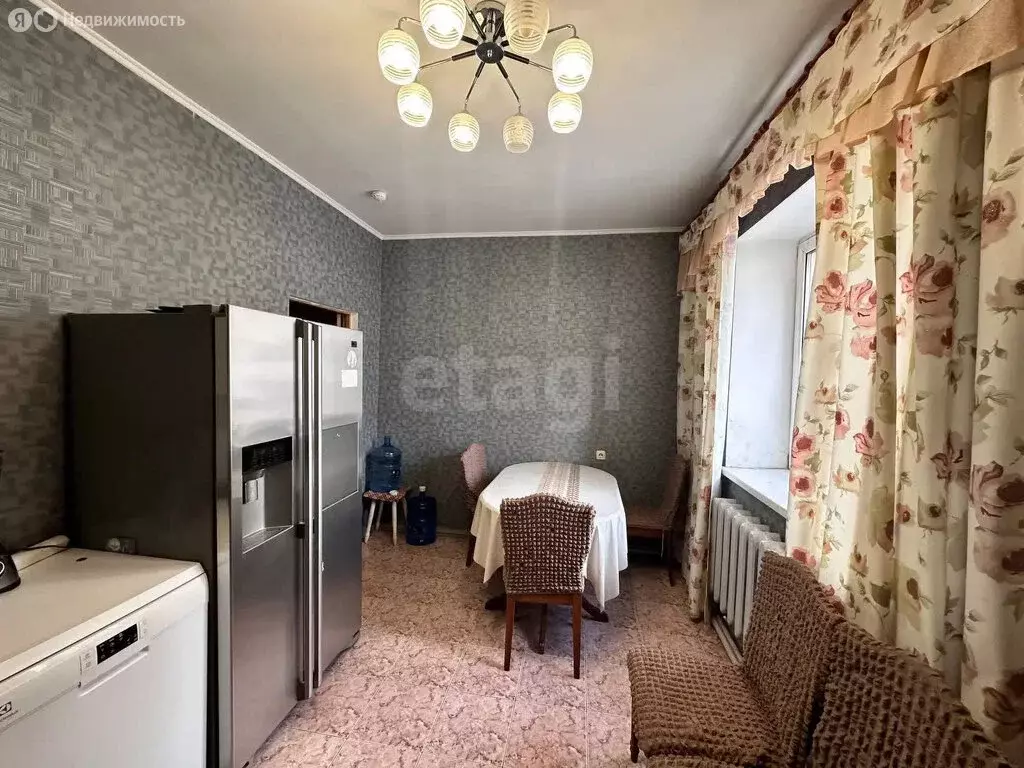 3-комнатная квартира: Якутск, улица Орджоникидзе, 22 (95.6 м) - Фото 1