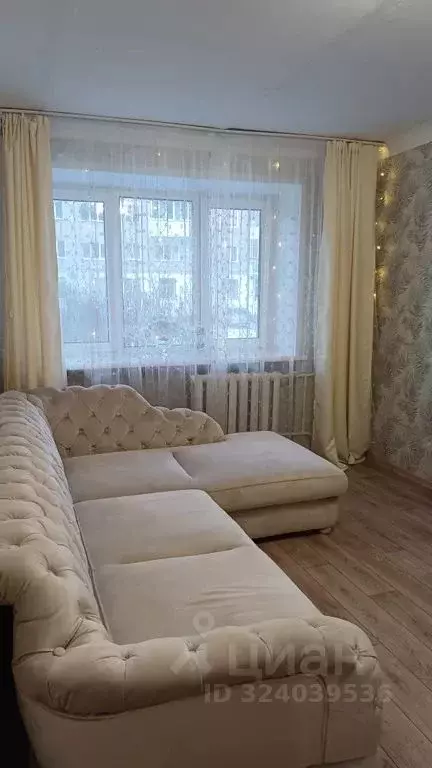 3-к кв. Омская область, Омск ул. Степана Разина, 3 (62.0 м) - Фото 1