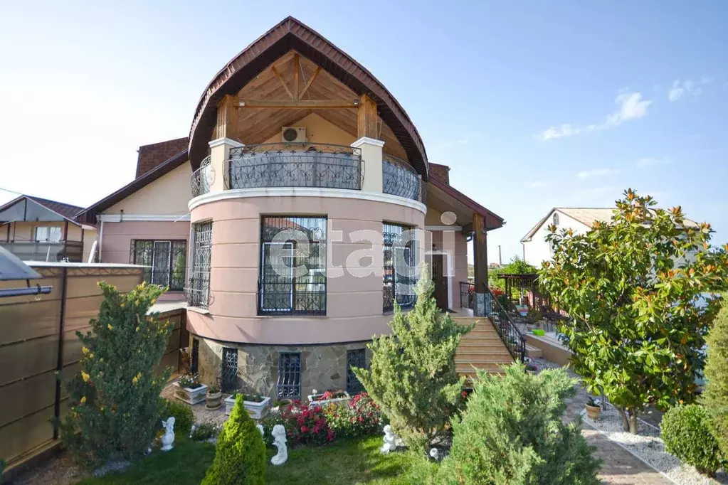 Дом в Севастополь ул. Сапфирная, 35 (500 м) - Фото 1