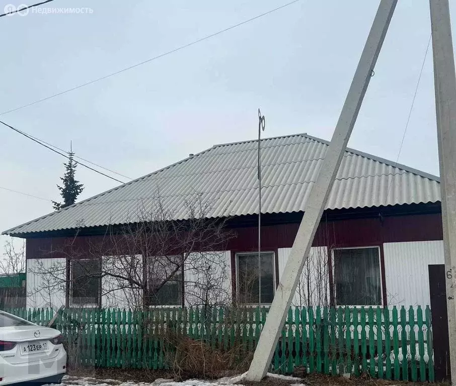 Дом в село Калинино, улица Коммунаров, 1А (120 м) - Фото 2