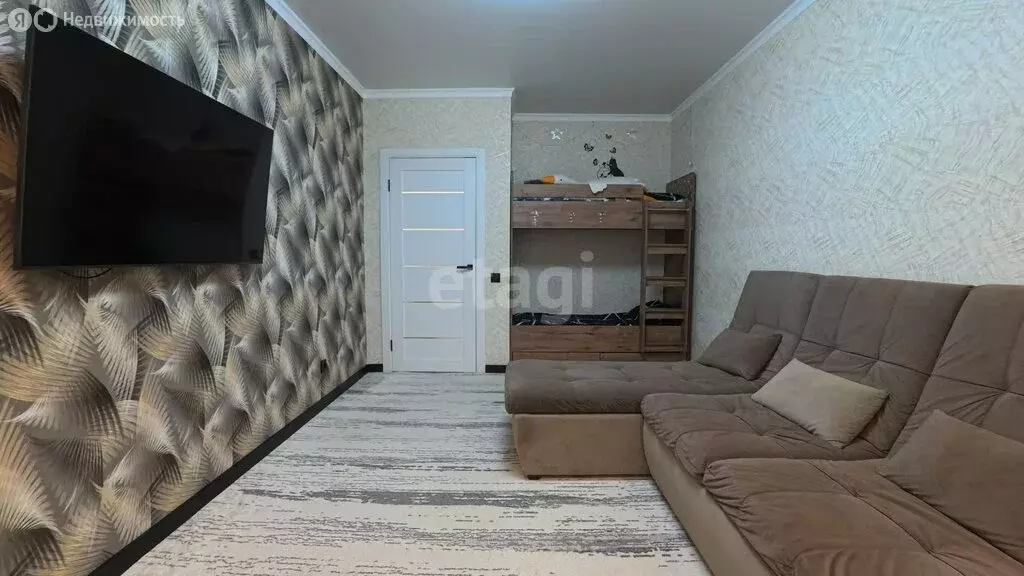 1-комнатная квартира: Калининград, Рассветная улица, 27 (47 м) - Фото 1