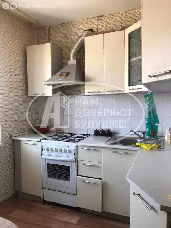 2-комнатная квартира: Лысьва, улица Ленина, 45 (41.4 м) - Фото 1