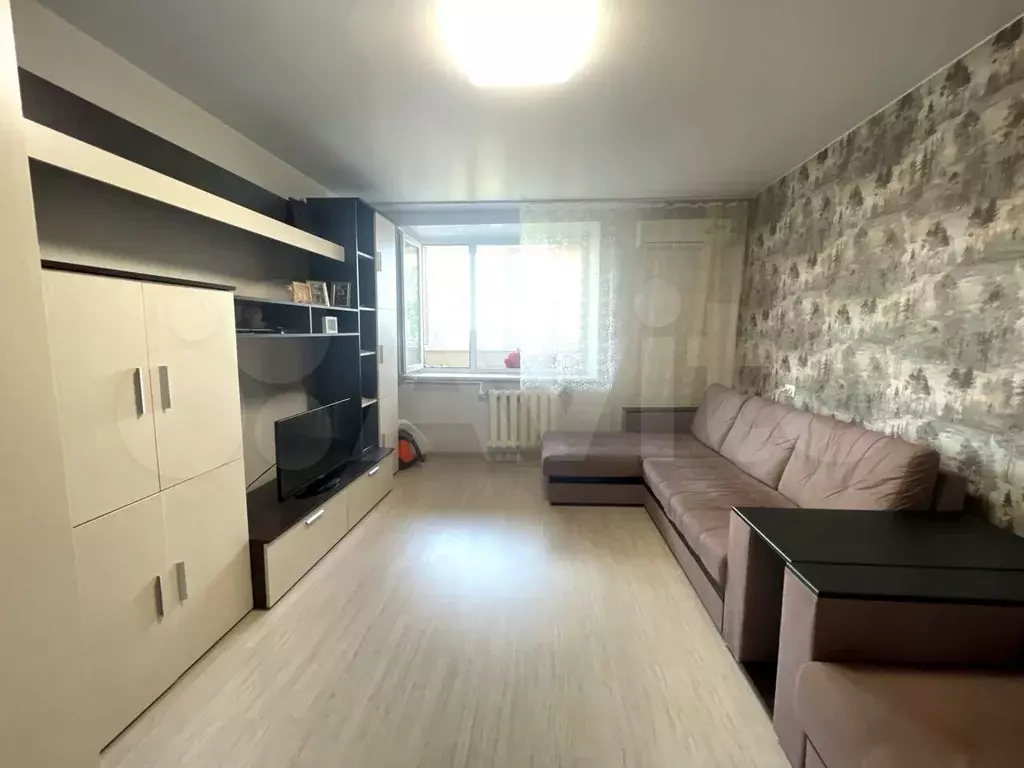 3-к. квартира, 60 м, 5/5 эт. - Фото 0