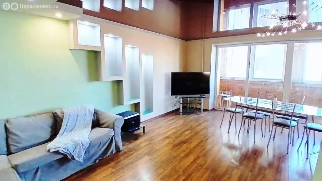 3-комнатная квартира: Нижнекамск, проспект Строителей, 30 (77.4 м) - Фото 2