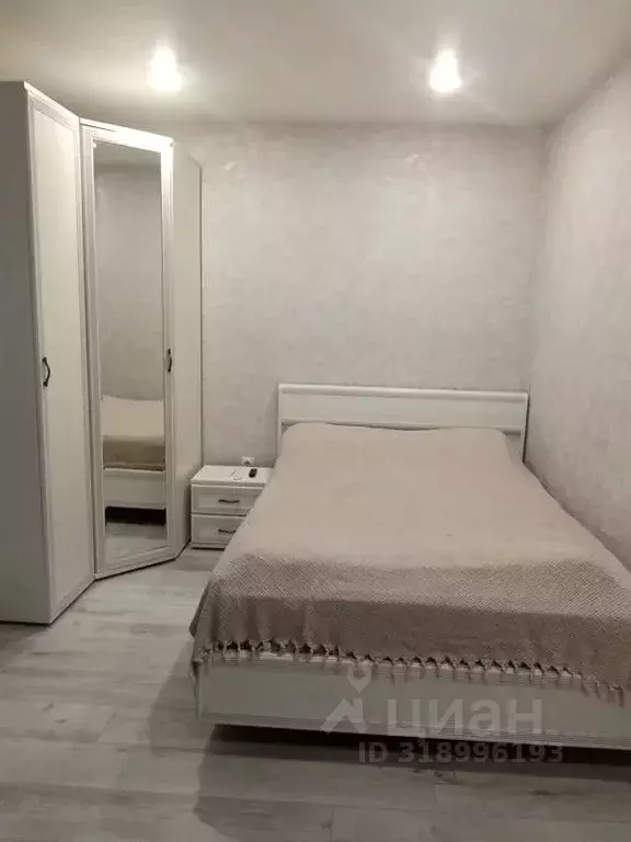 1-к кв. Смоленская область, Смоленск ул. Багратиона, 26 (31.0 м) - Фото 0