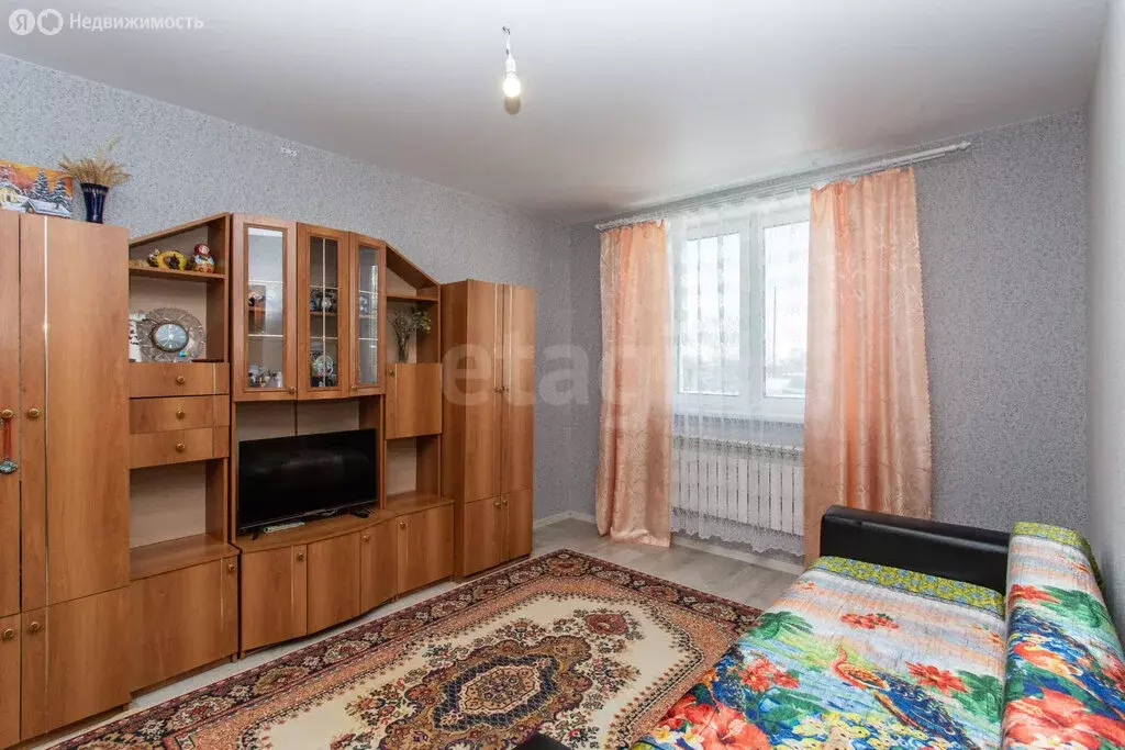 4-комнатная квартира: село Вагай, Октябрьская улица, 27 (83.2 м) - Фото 1