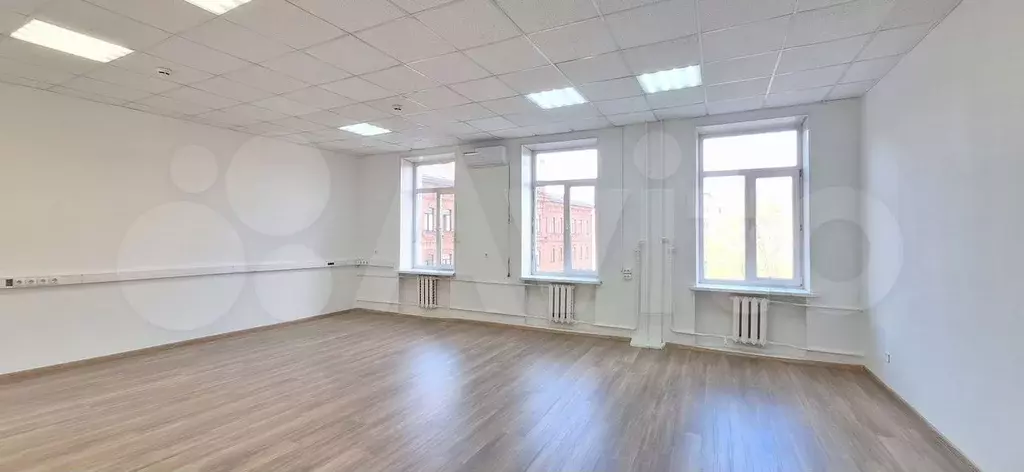 Офис, 50 м всё включено - Фото 0
