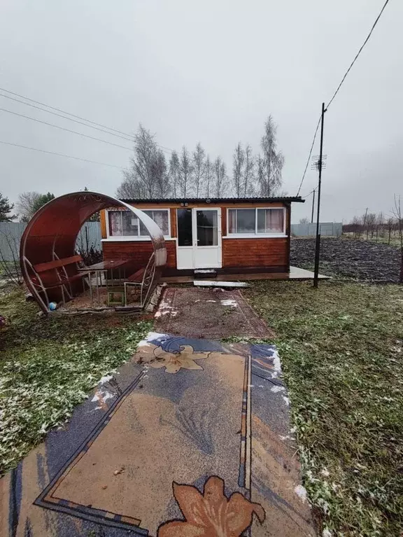 Дом в Тульская область, Щекинский район, Огаревское с/пос, пос. ... - Фото 1
