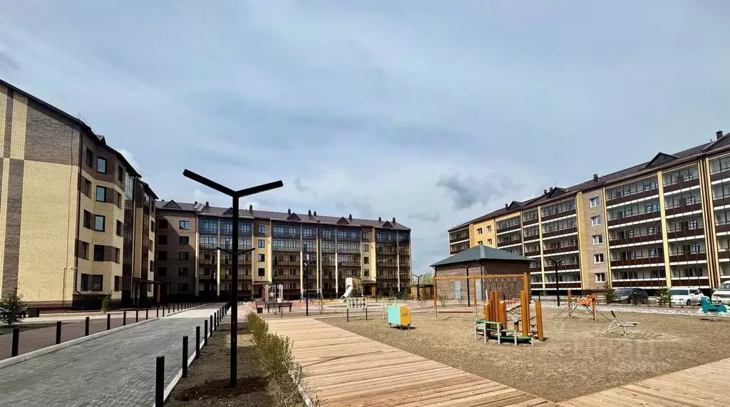 2-к кв. Хакасия, Абакан ул. Авиаторов, 5 (49.52 м) - Фото 0