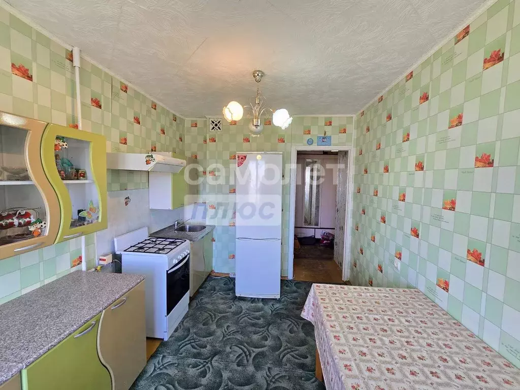 1-к кв. Башкортостан, Мелеуз 32-й мкр, 25 (41.5 м) - Фото 0