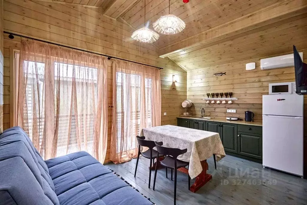 Дом в Краснодарский край, Темрюкский район, Голубицкое с/пос, ... - Фото 2