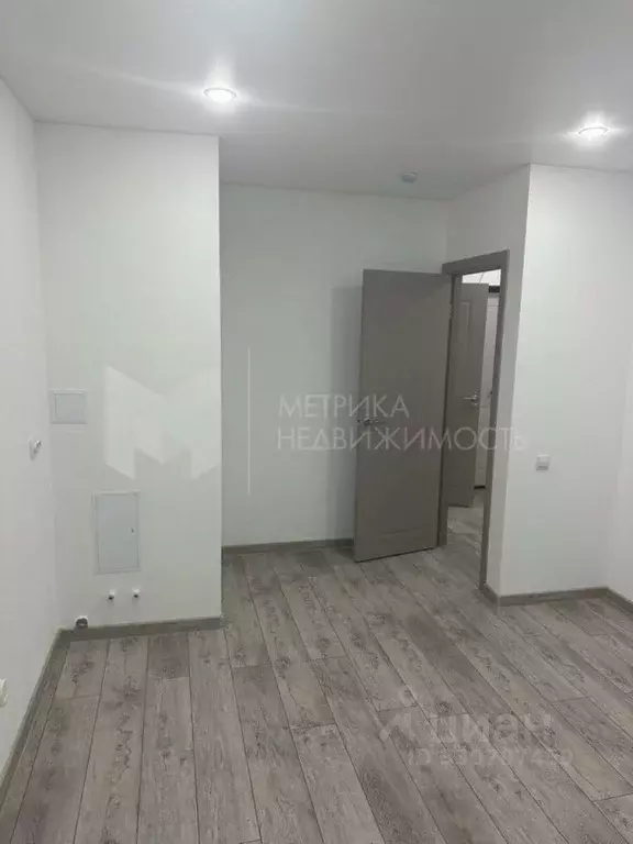 1-к кв. Тюменская область, Тюмень Интернациональная ул., 197Б (40.8 м) - Фото 1