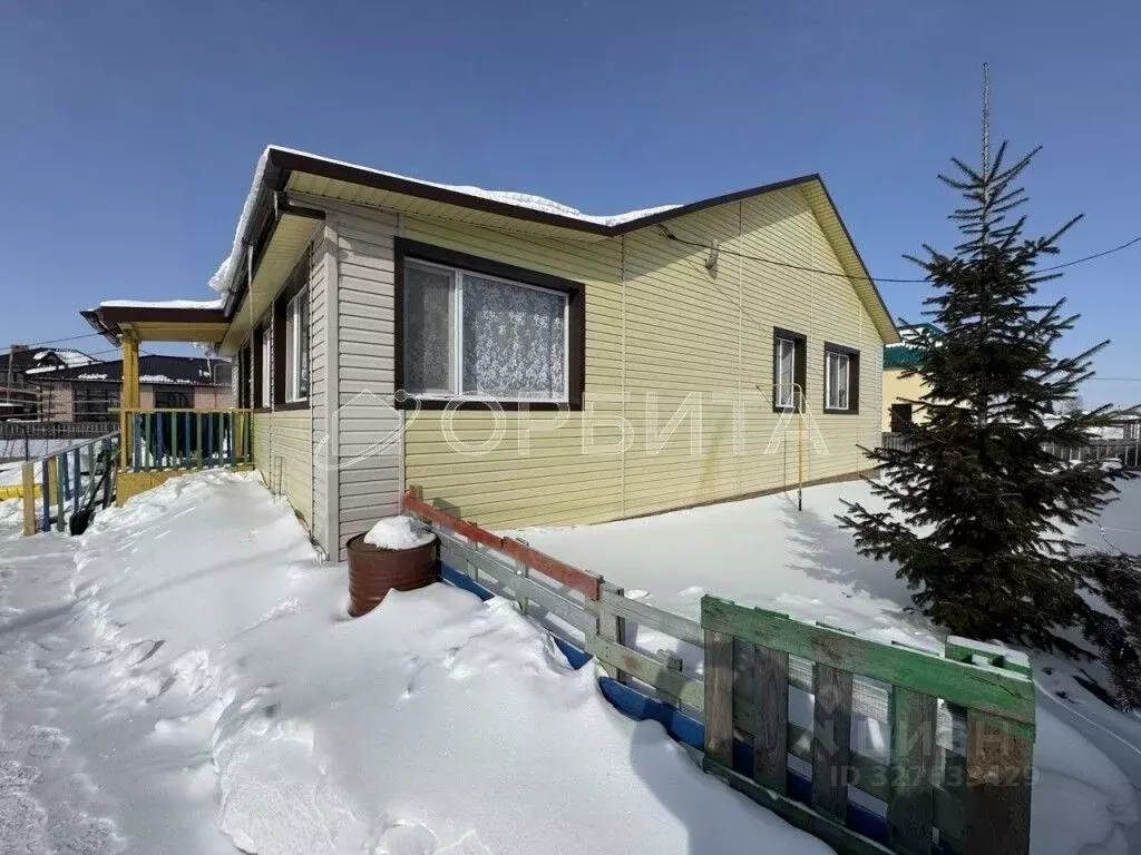 Дом в Тюменская область, Тюменский муниципальный округ, д. Есаулова ... - Фото 1