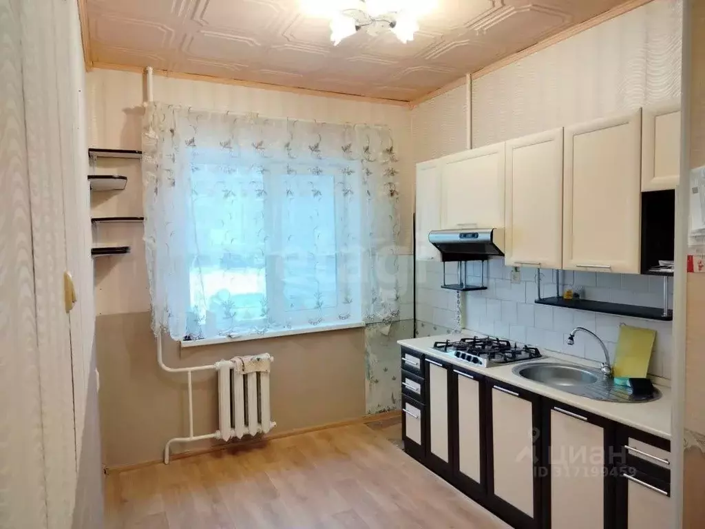 3-к кв. Архангельская область, Коряжма Советская ул., 7 (59.3 м) - Фото 0
