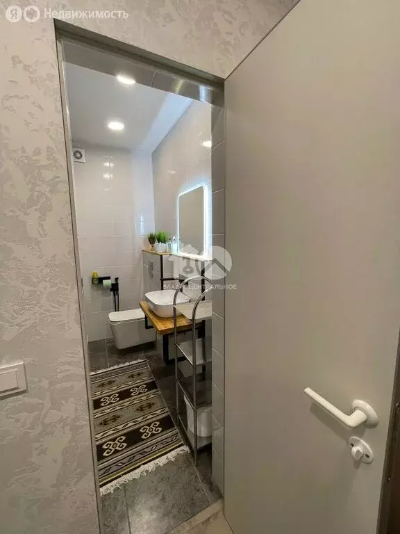 Квартира-студия: Новосибирск, Обская улица, 46/2 (27.6 м) - Фото 2