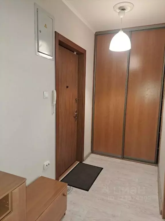 2-к кв. Красноярский край, Красноярск 9 Мая ул., 5 (52.4 м) - Фото 1