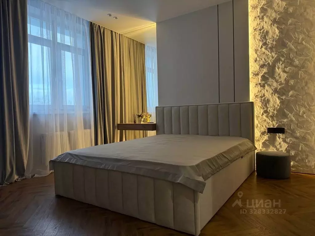 1-к кв. Пермский край, Пермь ул. Николая Островского, 52 (58.0 м) - Фото 1