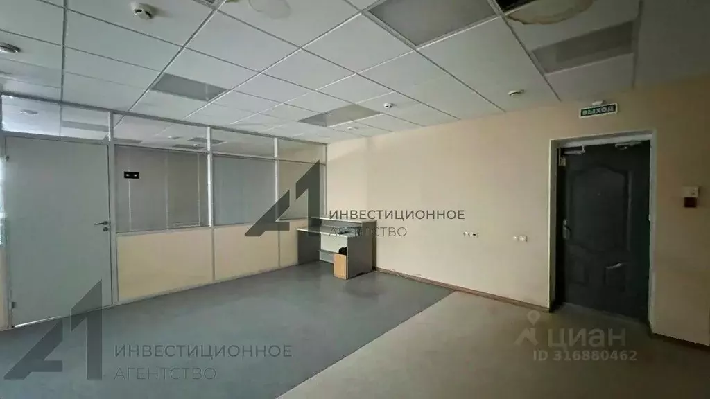 Офис в Тюменская область, Тюмень Комсомольская ул., 58 (310 м) - Фото 0