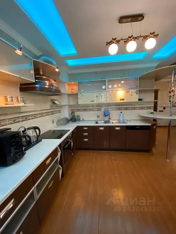 4-к кв. Самарская область, Тольятти ул. 40 лет Победы, 48 (185.0 м) - Фото 2