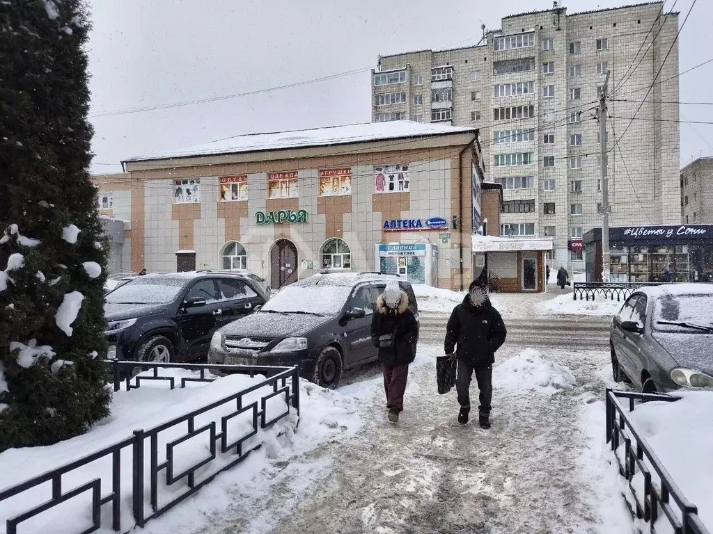 Торговая площадь в Татарстан, Зеленодольск Комсомольская ул., 11 (270 ... - Фото 1