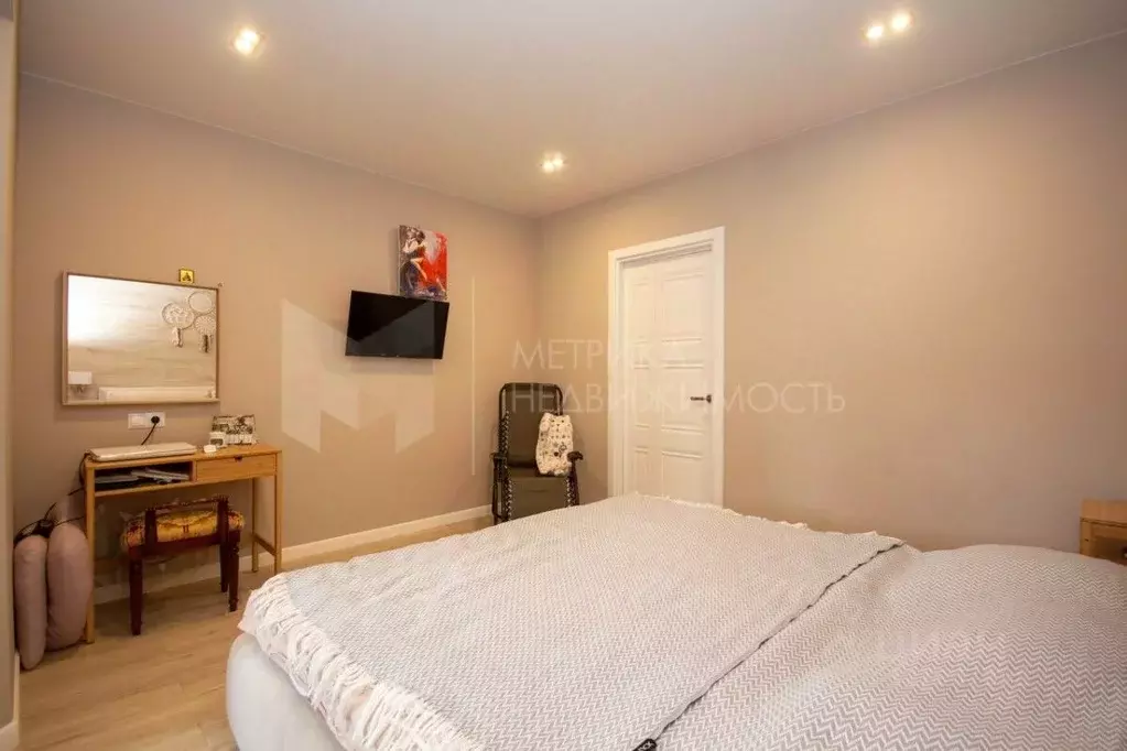 3-к кв. Тюменская область, Тюмень ул. Малыгина, 56 (117.3 м) - Фото 1