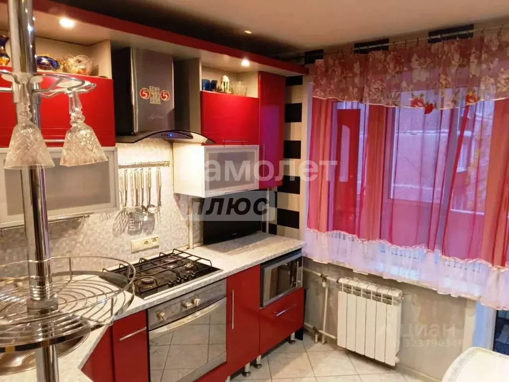 3-к кв. Тамбовская область, Мичуринск Кирсановская ул., 6 (66.8 м) - Фото 1