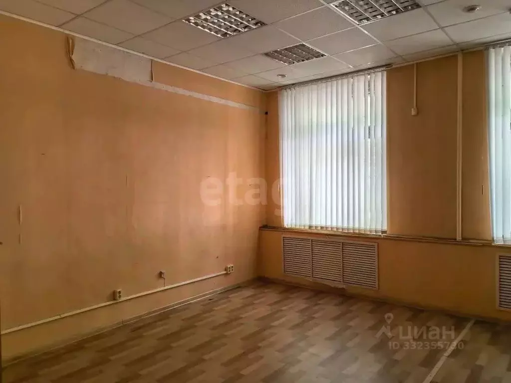 Офис в Вологодская область, Грязовец ул. Карла Маркса, 60 (27 м) - Фото 1