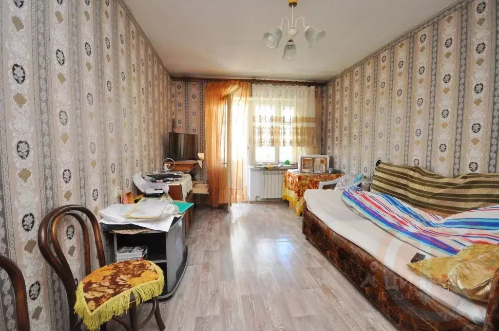 3-к кв. Крым, Черноморское пгт ул. Кирова, 75 (49.5 м) - Фото 1