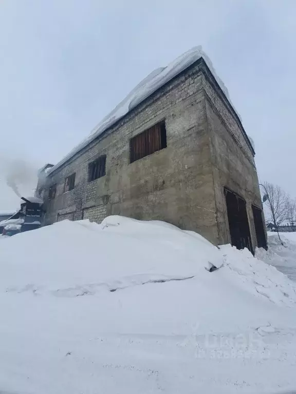 Помещение свободного назначения в Камчатский край, с. Мильково ул. ... - Фото 1