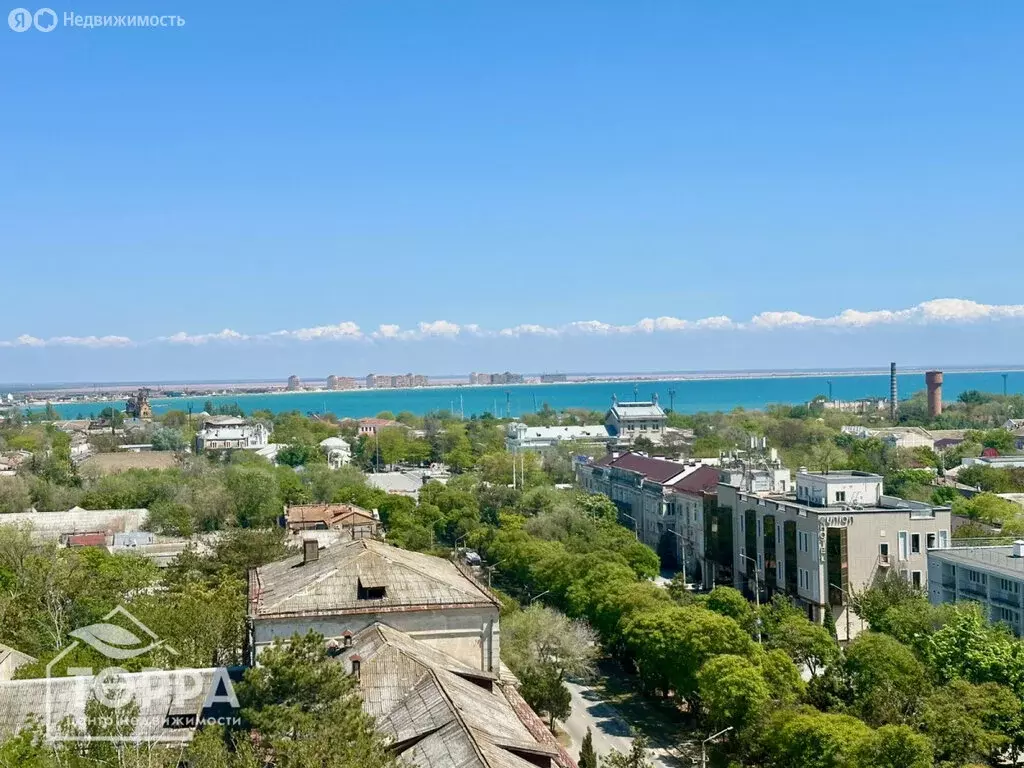 2-комнатная квартира: Евпатория, улица Токарева, 22 (51.6 м) - Фото 0
