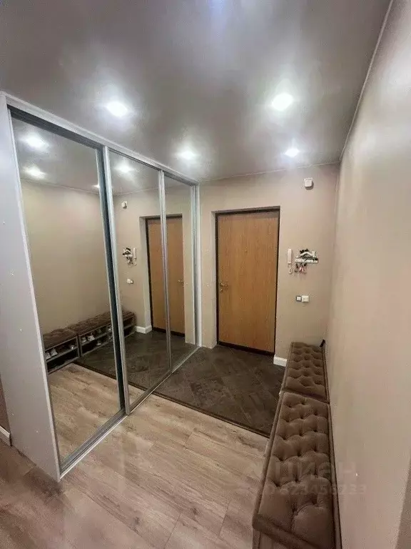 3-к кв. Свердловская область, Екатеринбург ул. Чкалова, 239 (91.0 м) - Фото 1