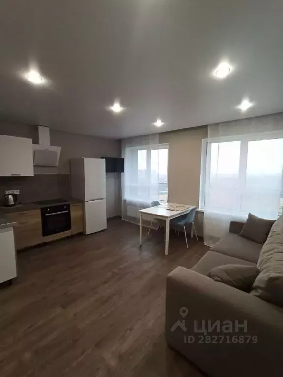 Студия Татарстан, Казань ул. Братьев Батталовых, 20Ак2 (32.0 м) - Фото 1