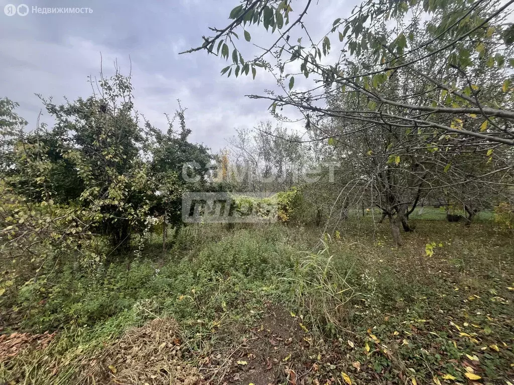 Дом в село Камбилеевское, улица Ю. Кучиева, 58 (150 м) - Фото 0