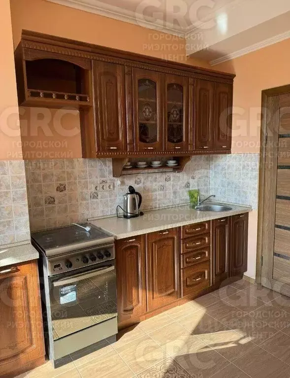 Студия Краснодарский край, Сочи Светлана мкр, ул. Учительская, 24Г ... - Фото 1