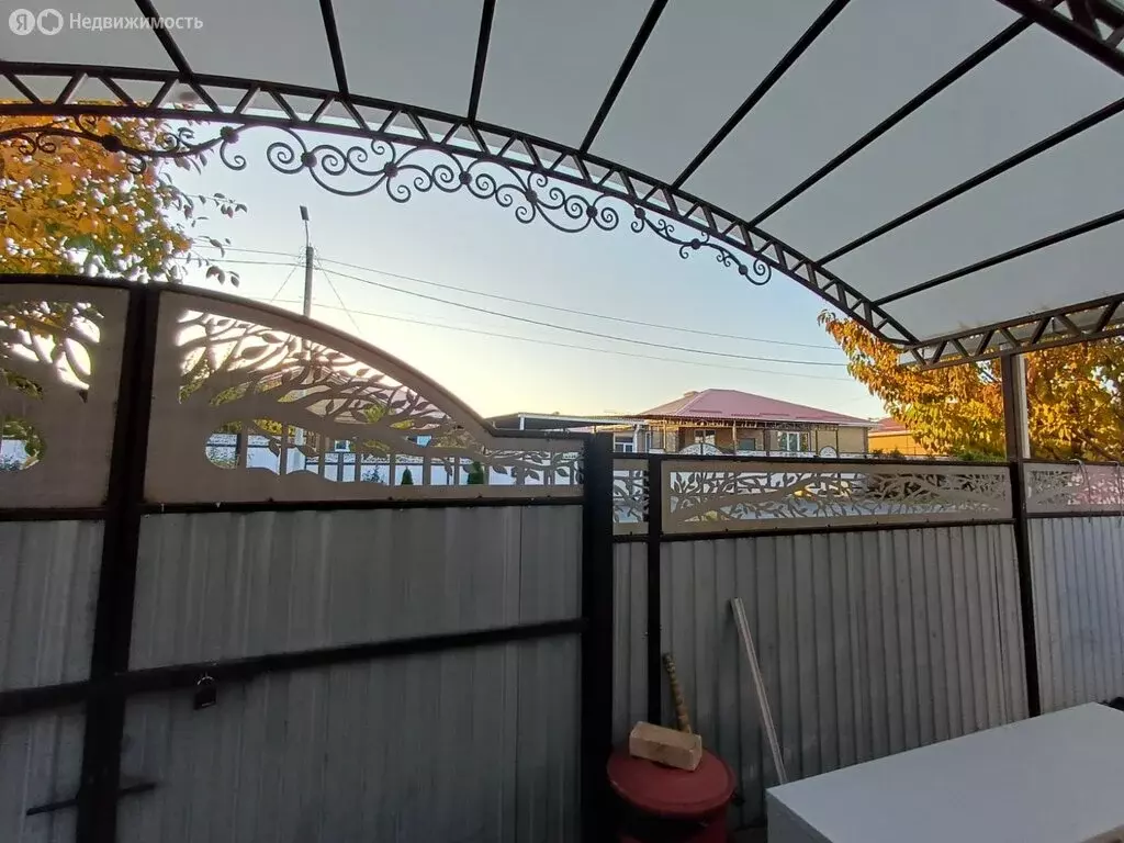 Дом в Михайловск, улица Михаила Шолохова, 9 (100 м) - Фото 2