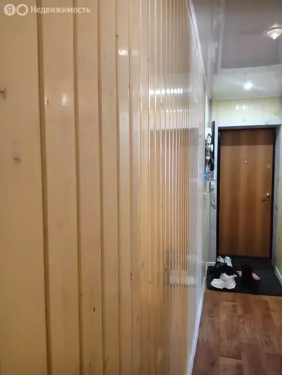 3-комнатная квартира: село Кандры, улица Котовского, 1 (61.3 м) - Фото 1