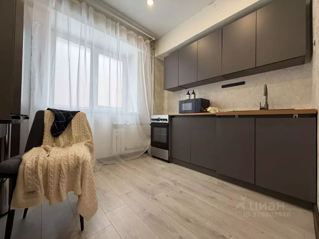 1-к кв. Иркутская область, Иркутск Братская ул., 7/15 (37.0 м) - Фото 1