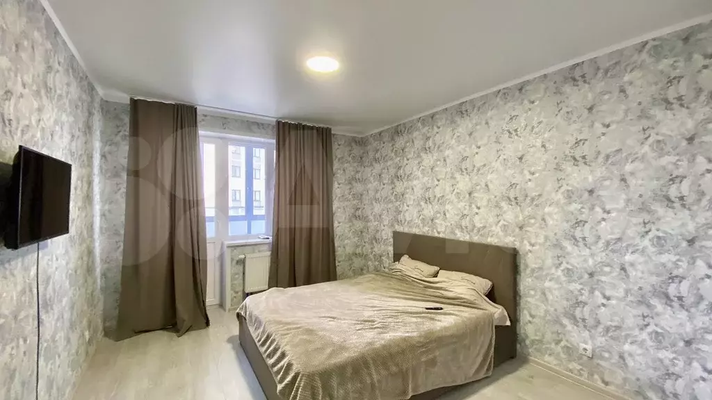 2-к. квартира, 65 м, 1/9 эт. - Фото 1