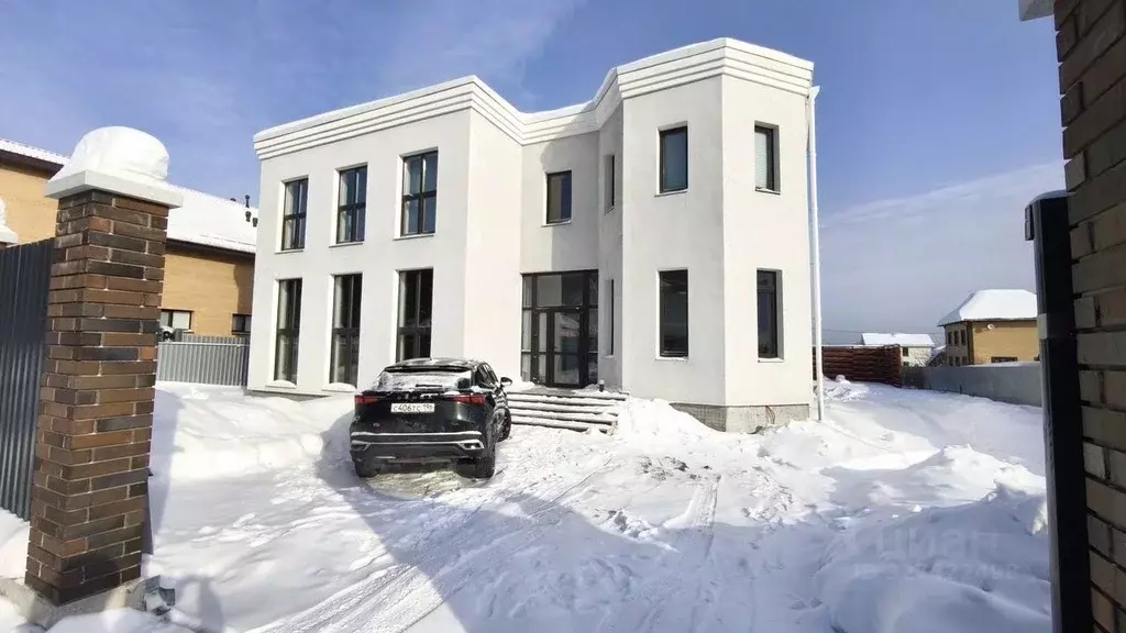 Дом в Свердловская область, Белоярский муниципальный округ, с. ... - Фото 1